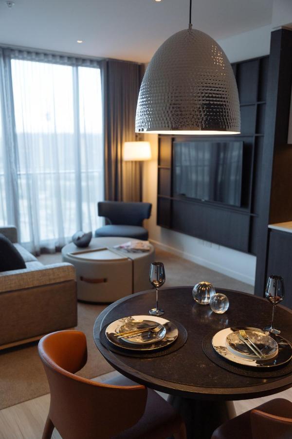 One Global Resorts Green Square Sydney Bagian luar foto A suite at the hotel