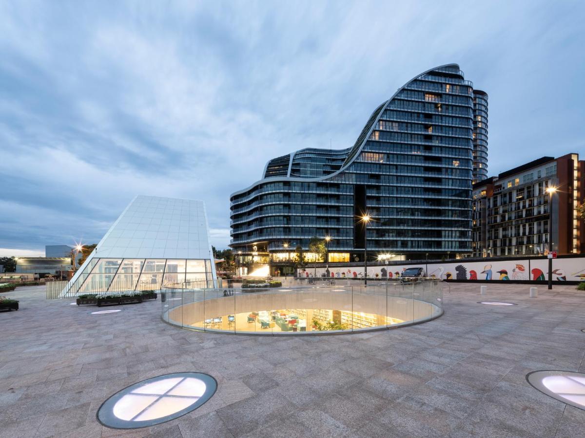 One Global Resorts Green Square Sydney Bagian luar foto The residential complex One Black Beach