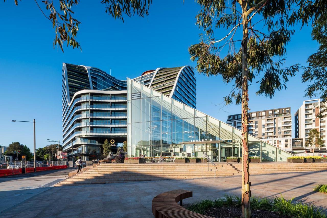 One Global Resorts Green Square Sydney Bagian luar foto The new building of the University of New South Wales, Sydney