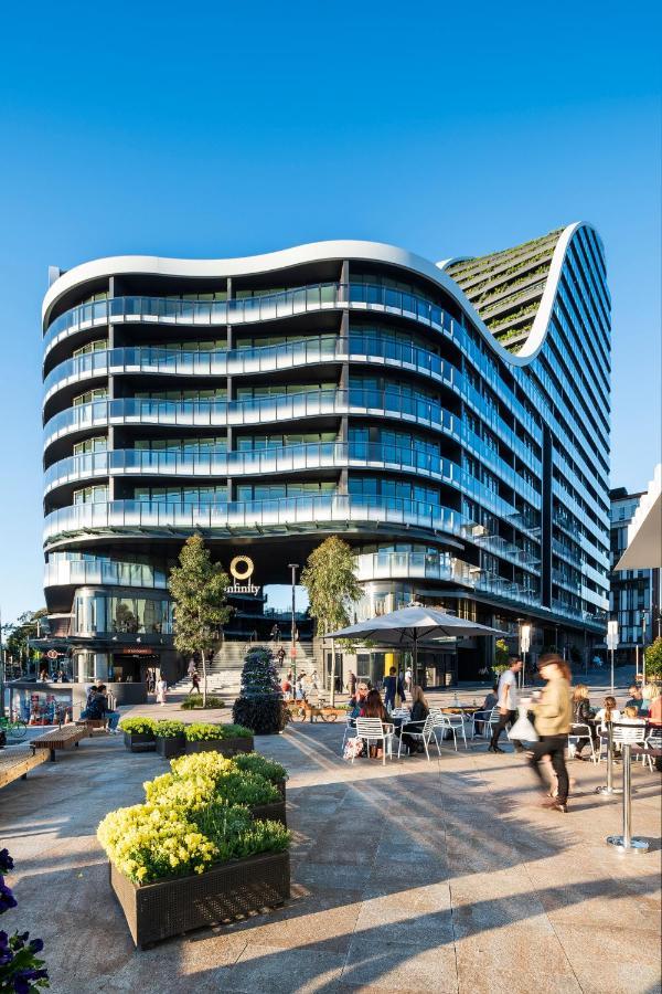 One Global Resorts Green Square Sydney Bagian luar foto The One residential complex